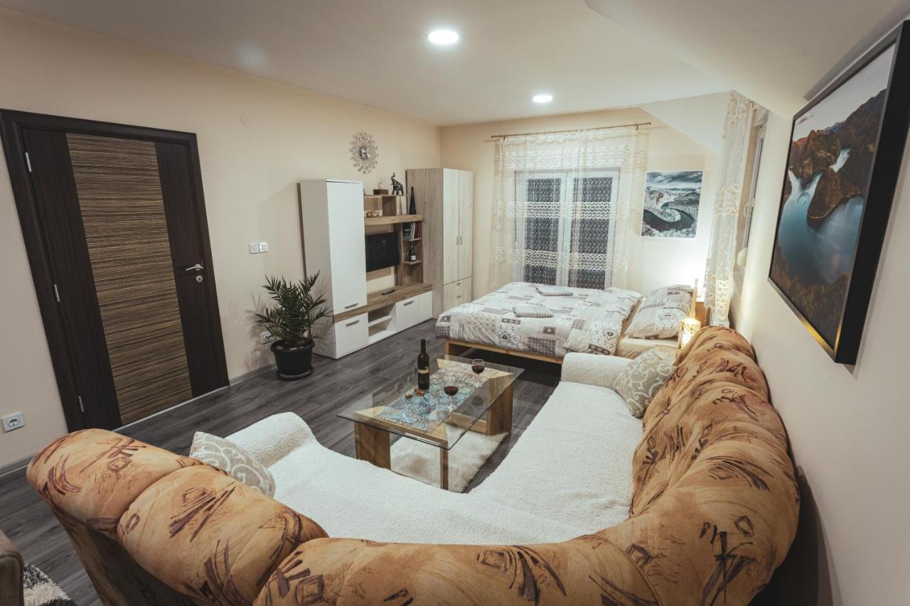 Apartmani Stefan Zlatar Nova Varos Bagian luar foto